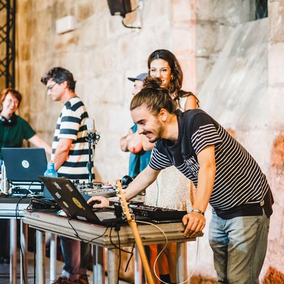 ODE e Outra Voz: dois projetos comunitários juntos em prol da música